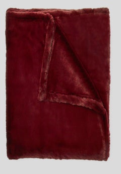 Ultra Fine Faux Fur Throw