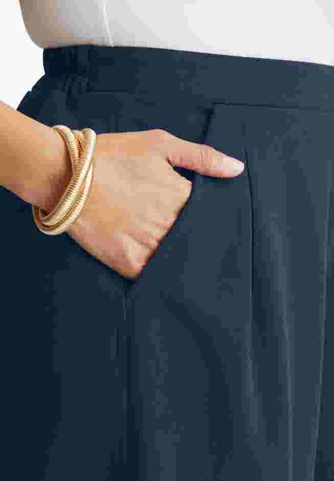 Wide-Leg Crop Crepe Pants image number 2