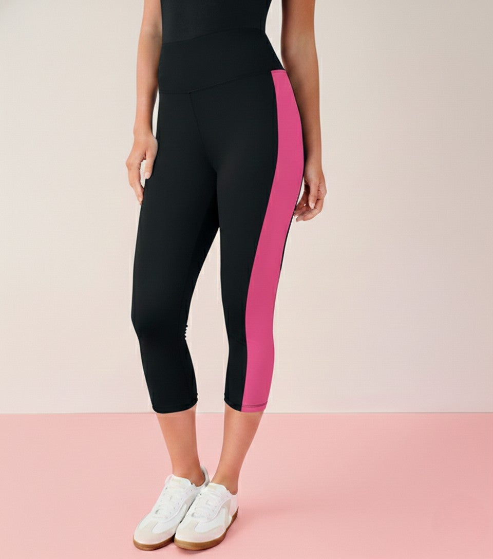 Plus Size Soft Sculpt Colorblock Pull-On Capri Leggings image number 0