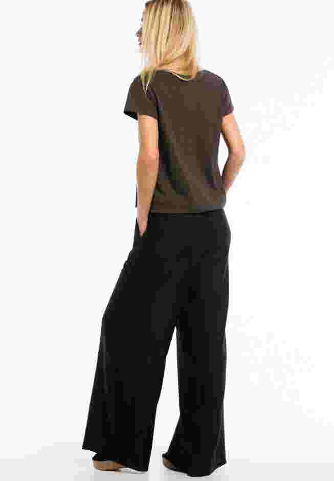 Wide-Leg Soft Pants with Back Elastic image number 2