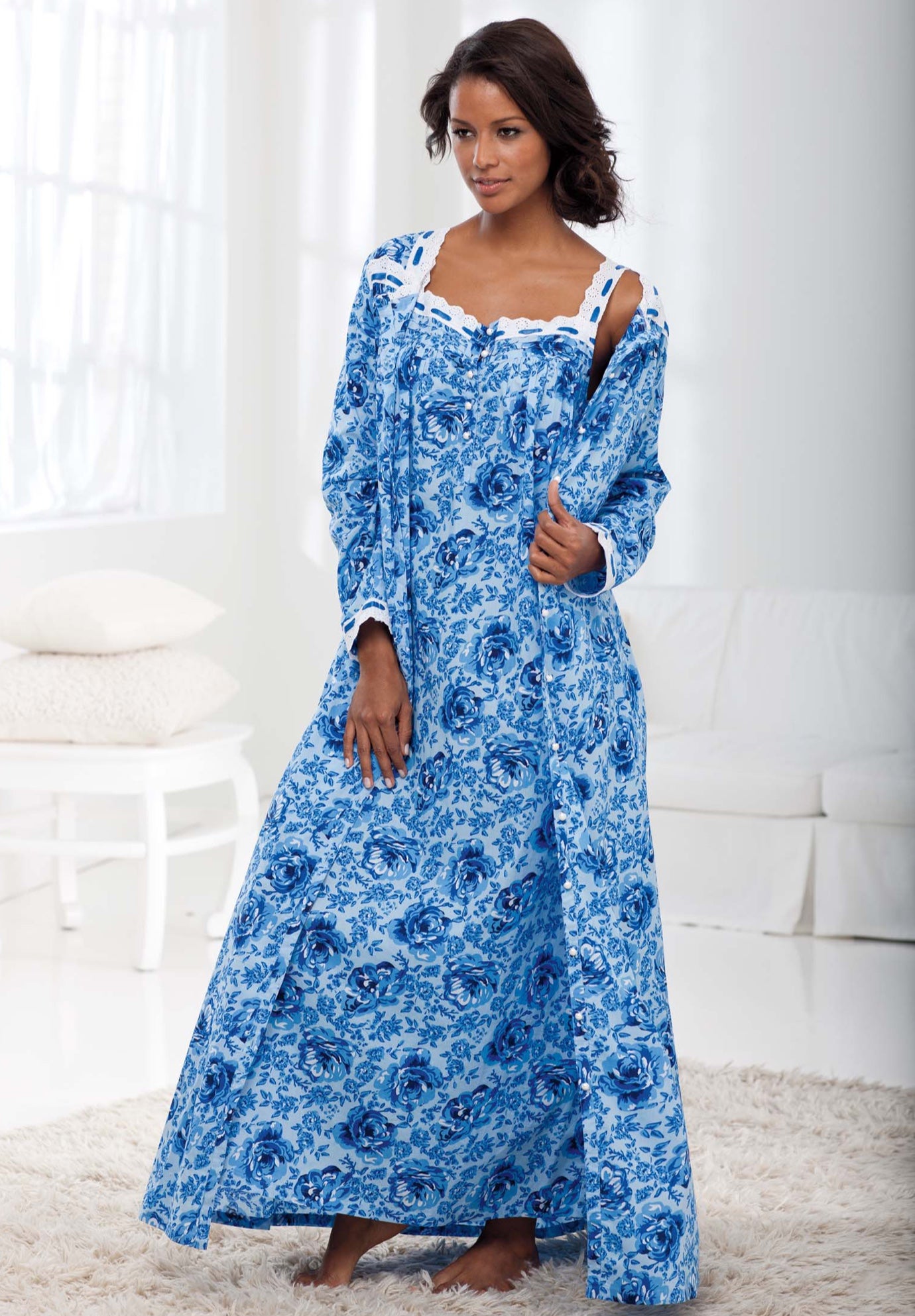 Long 2-Piece Cabbage-Rose Peignoir Set image number 0