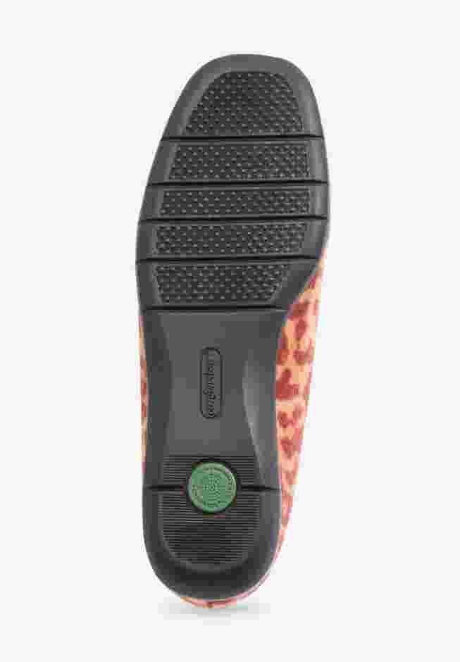 The Thayer Slip On Flat image number 2