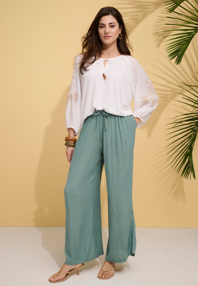 Plus Size Tie-Neck Puff Sleeve Blouse image number 5