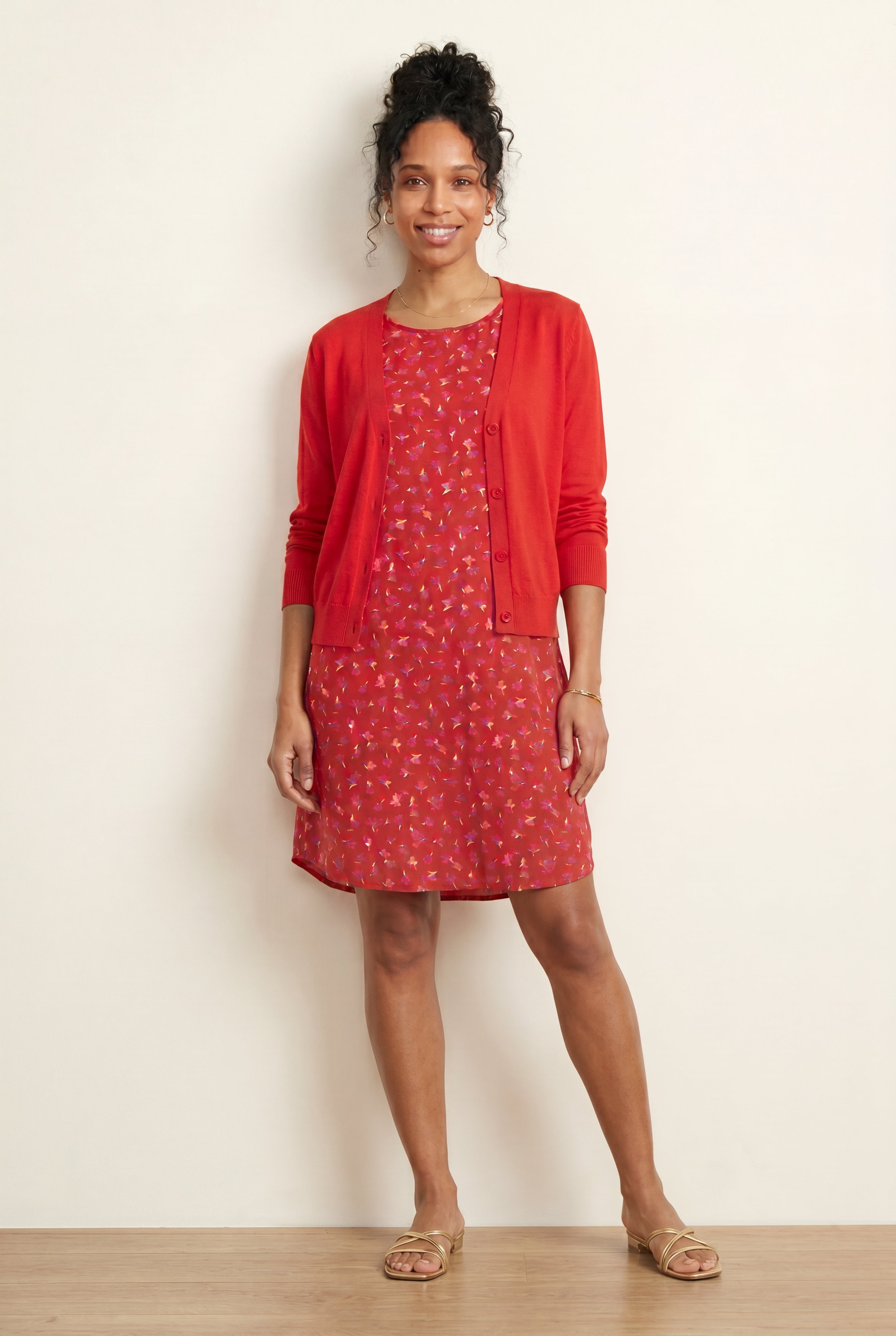 Sleeveless Shift Dress image number 2