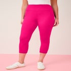 Soft Sculpt Side-Pocket Capri Legging image number null