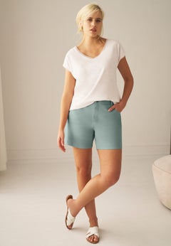Stretch 5-Pocket Shorts