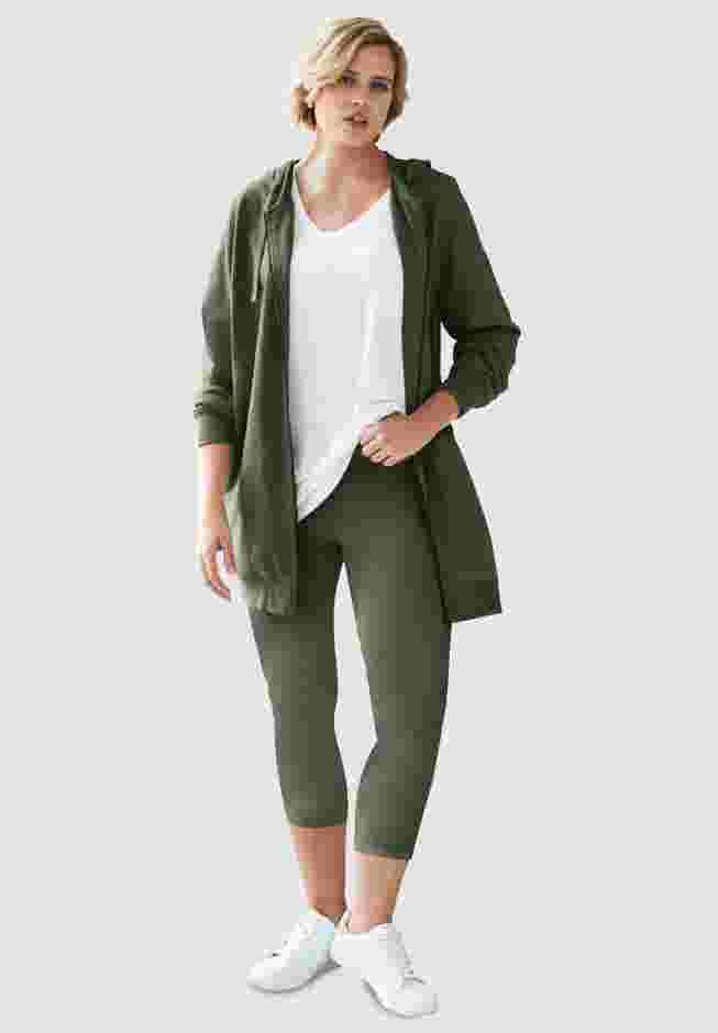 Knit Capri Leggings image number 4