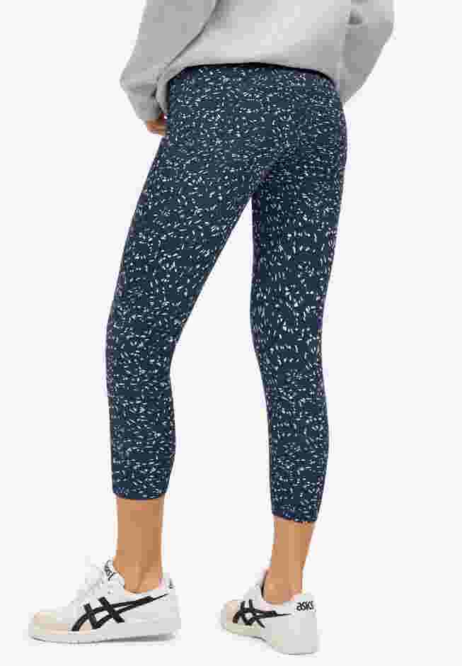 Knit Capri Leggings image number 1