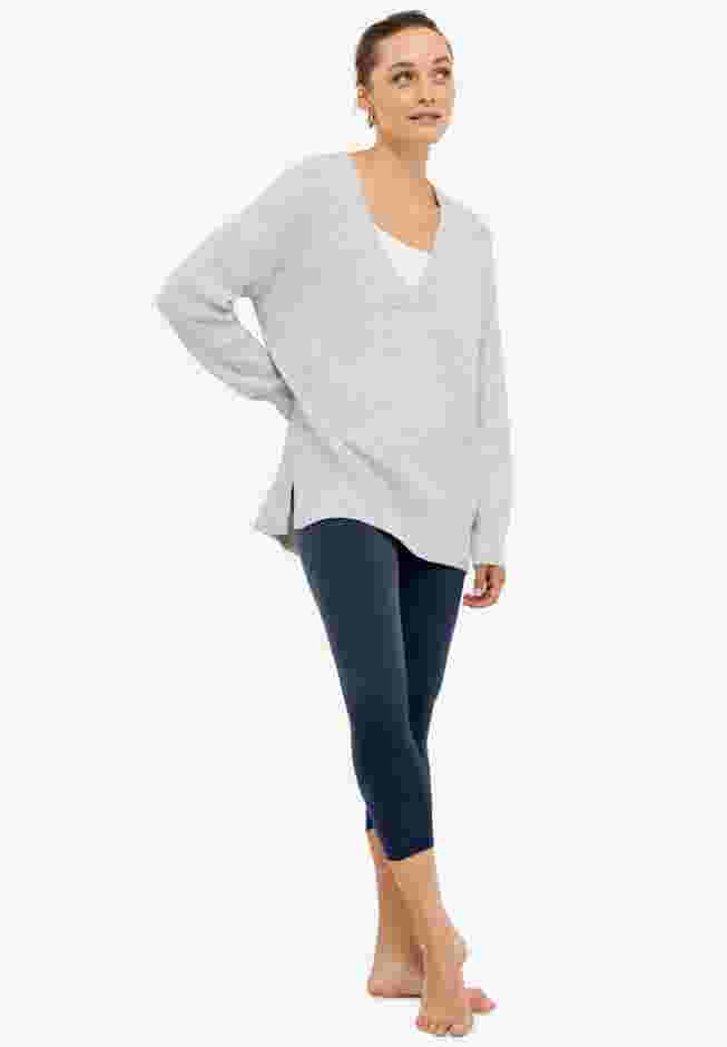 Knit Capri Leggings image number 0