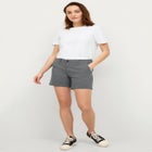 Mid-Rise Stretch Cotton 2-Pocket Chino Shorts image number null