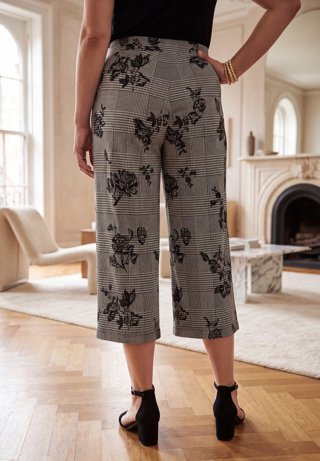 Stretch Knit Wide Leg Crop Pant image number 1