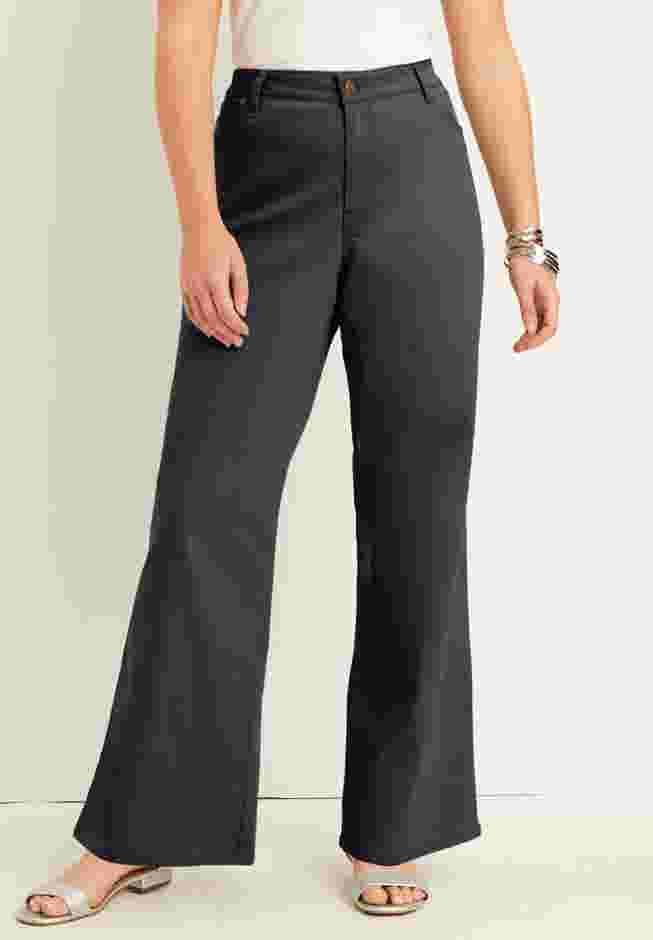 Curvie Fit Wide-Leg Jeans image number 0