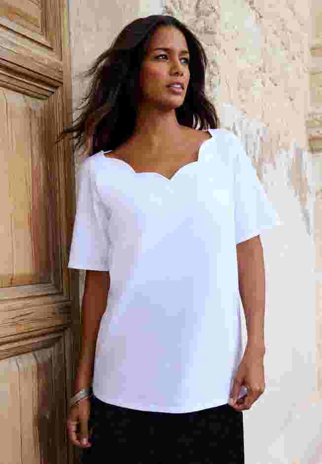 Ultimate Scalloped Scoop Neck Tee image number 3