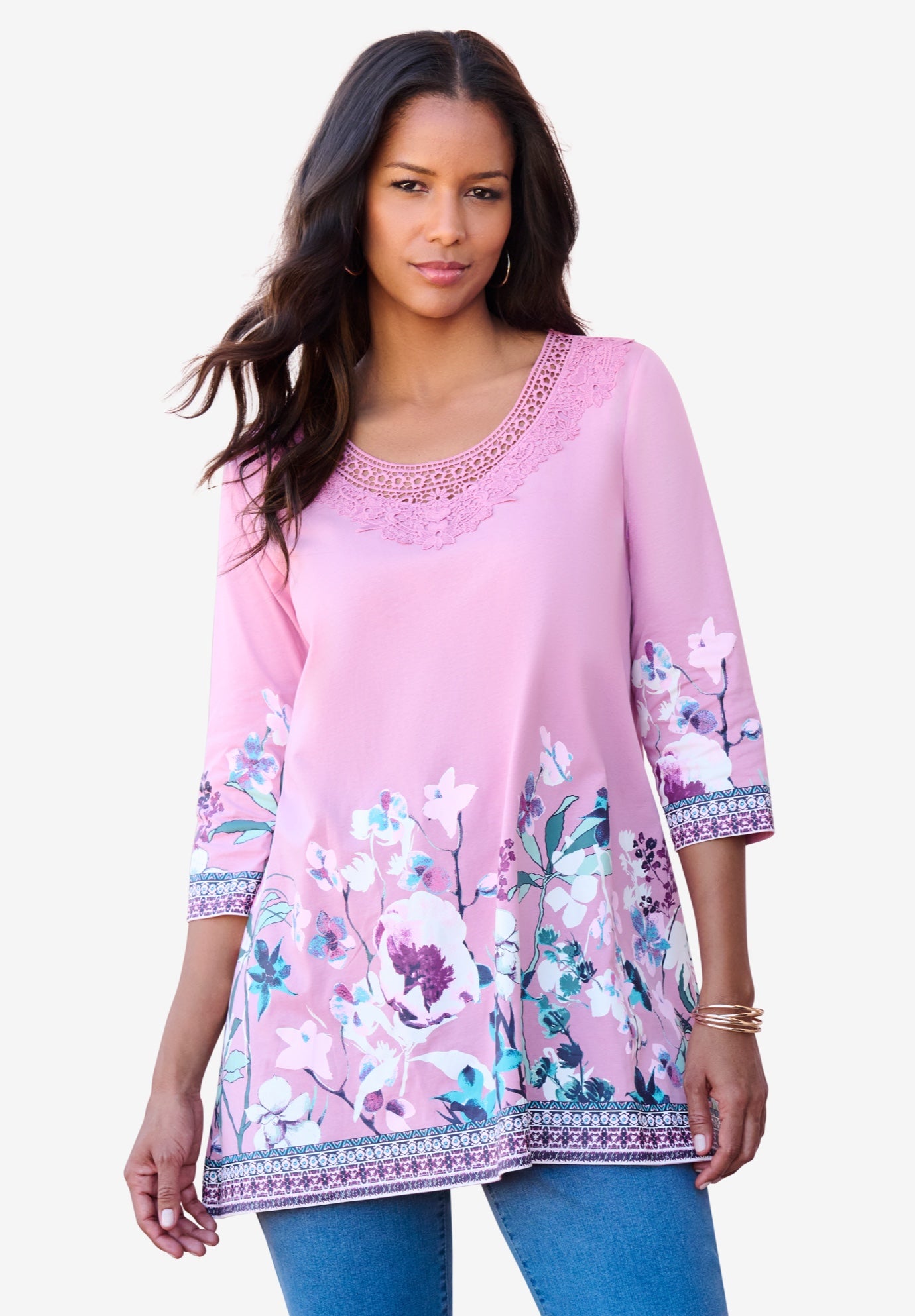 Ultra Drape V Neck Lace Print Tee image number 0