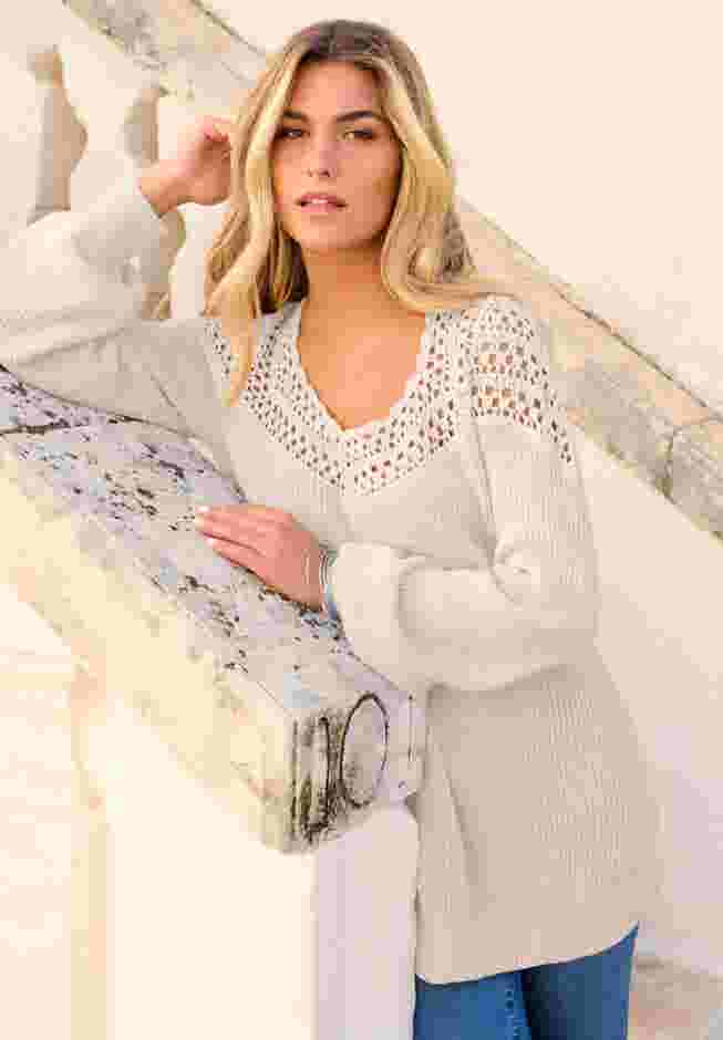 Sweetheart Crochet Pullover Sweater image number 2