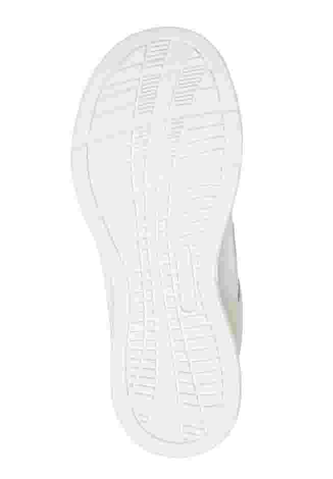 The 577 Walker Sneaker image number 5