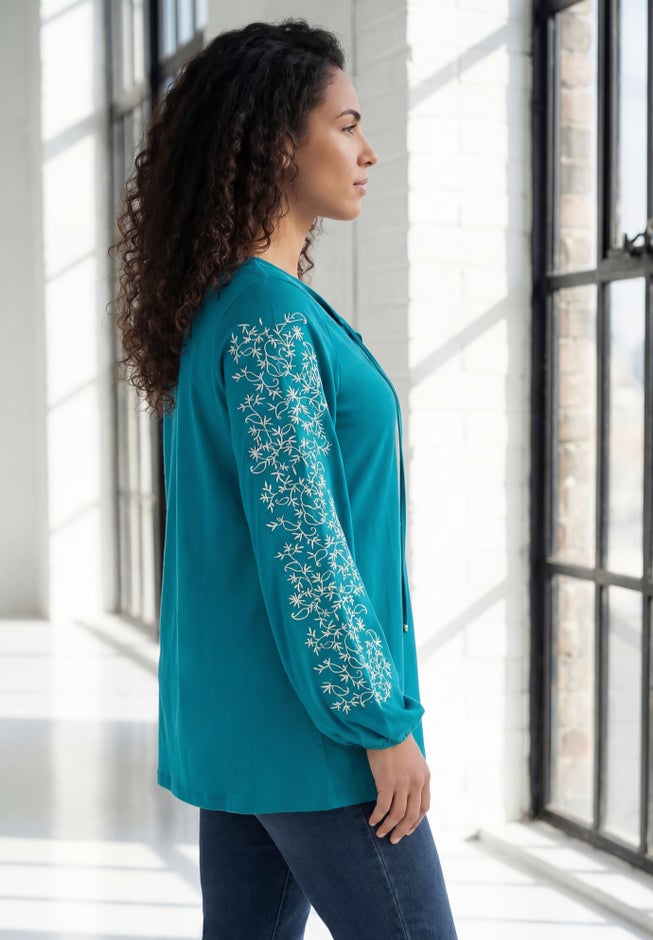  Plus Size Notch Neck Embroidered Peasant Tunic image number 2