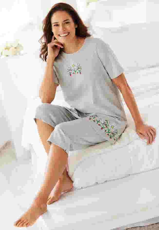 Knit Capri Sleep Set image number 3