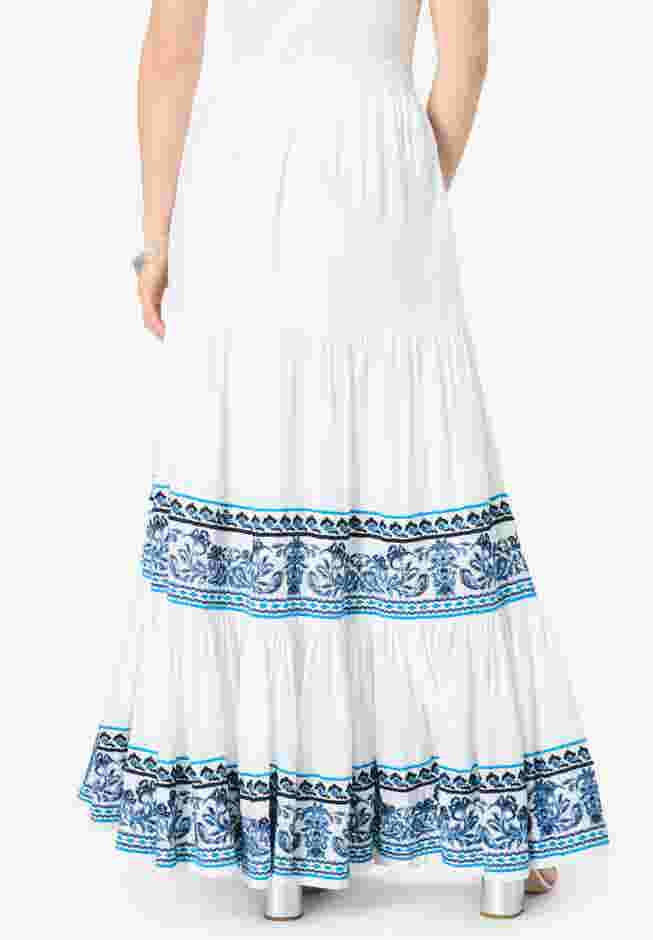 Tiered Maxi Skirt image number 1