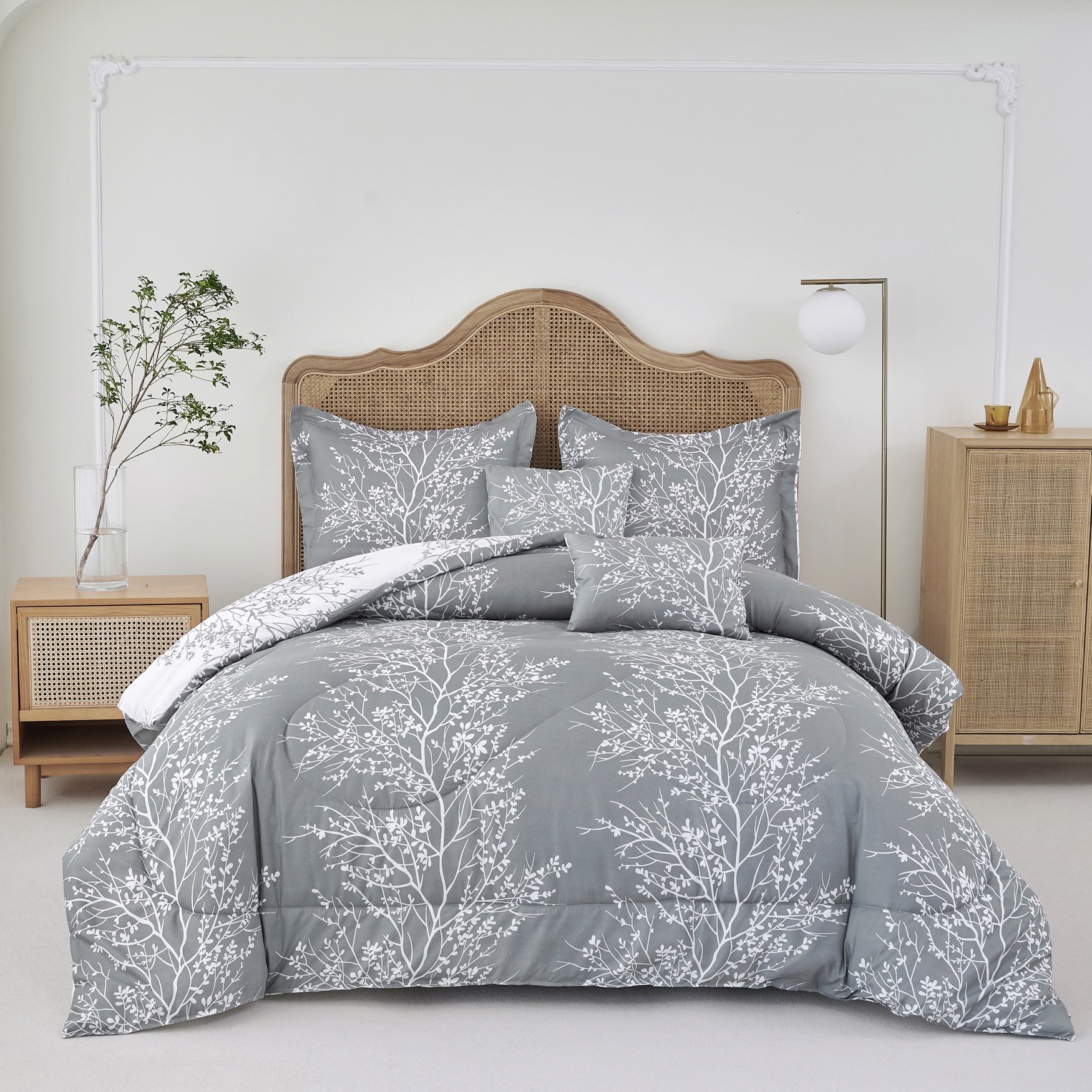 Reversible Foliage Comforter Set image number 0