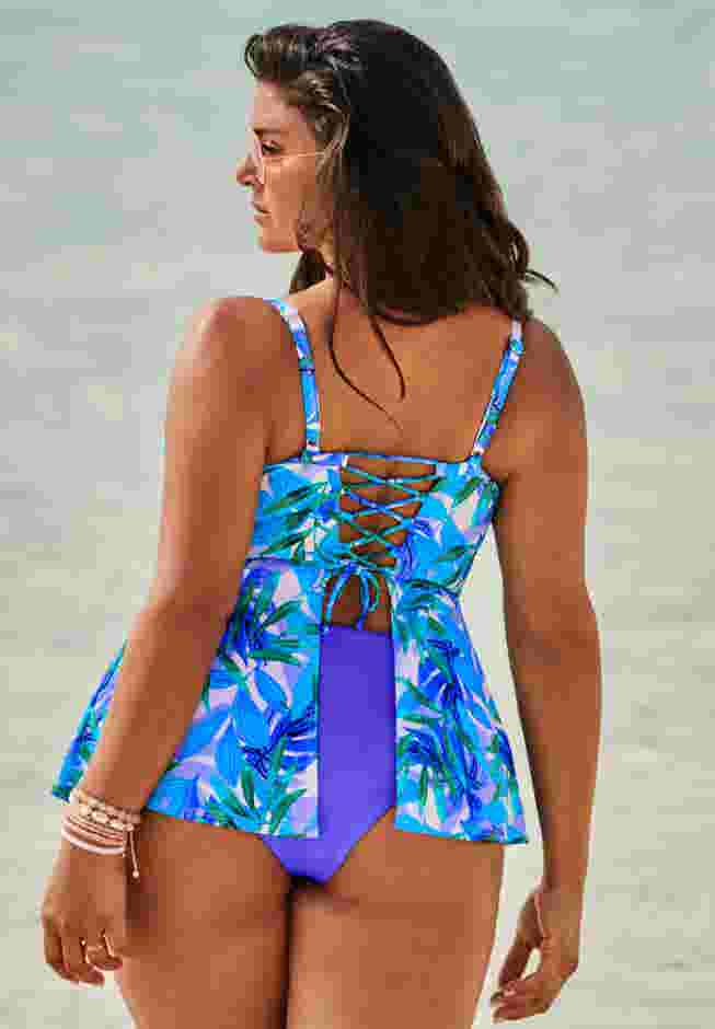 BOLD Bra Sized Twist Front Underwire Tankini Top image number 3