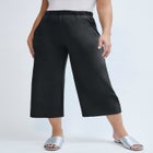 Soft Ease Wide Crop image number null