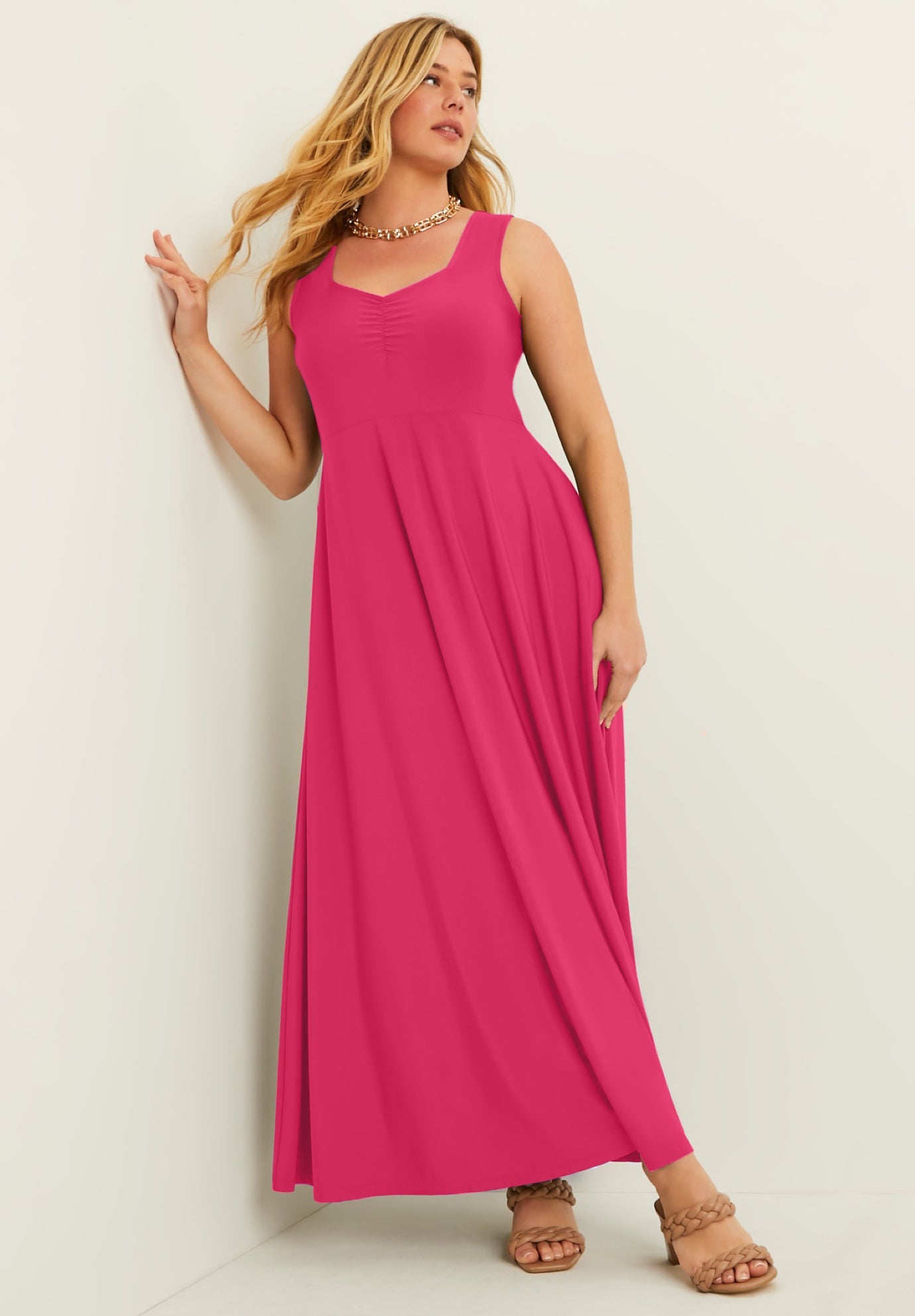 Sleeveless Sweetheart Dress image number 0