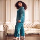 Keyhole Velour Pant Set. image number 2