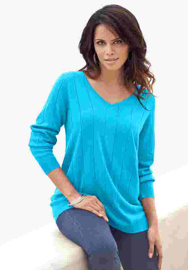 Plus Size Drop Needle V-Neck Lightweight Sweater Knit image number 0
