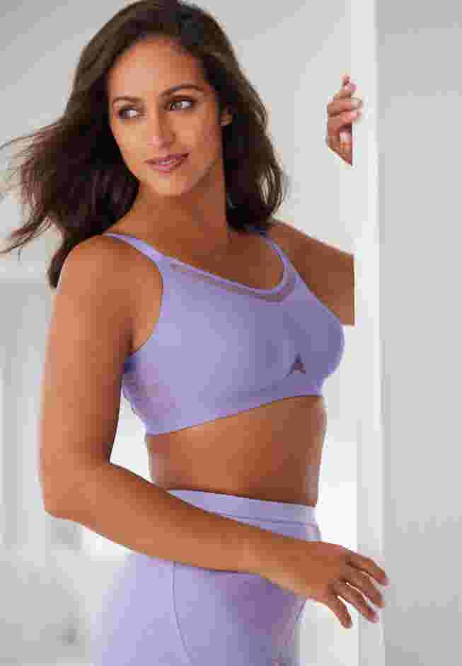 Side-Sleek Smoothing Bra image number 8