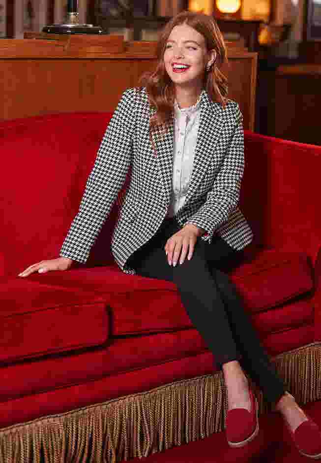 Double Breasted Notch Lapel Blazer image number 6
