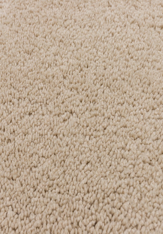 Plush Amore Bath Rug image number 1