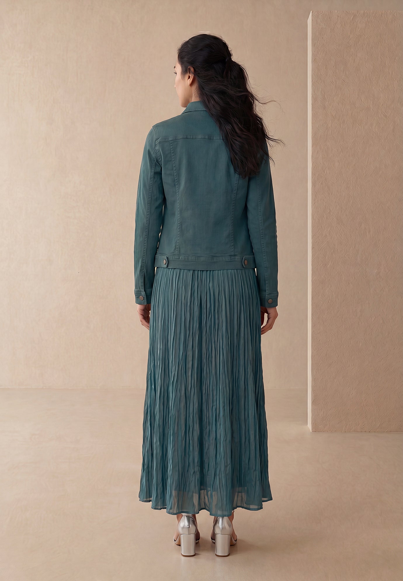 Classic Cotton Denim Jacket image number 2