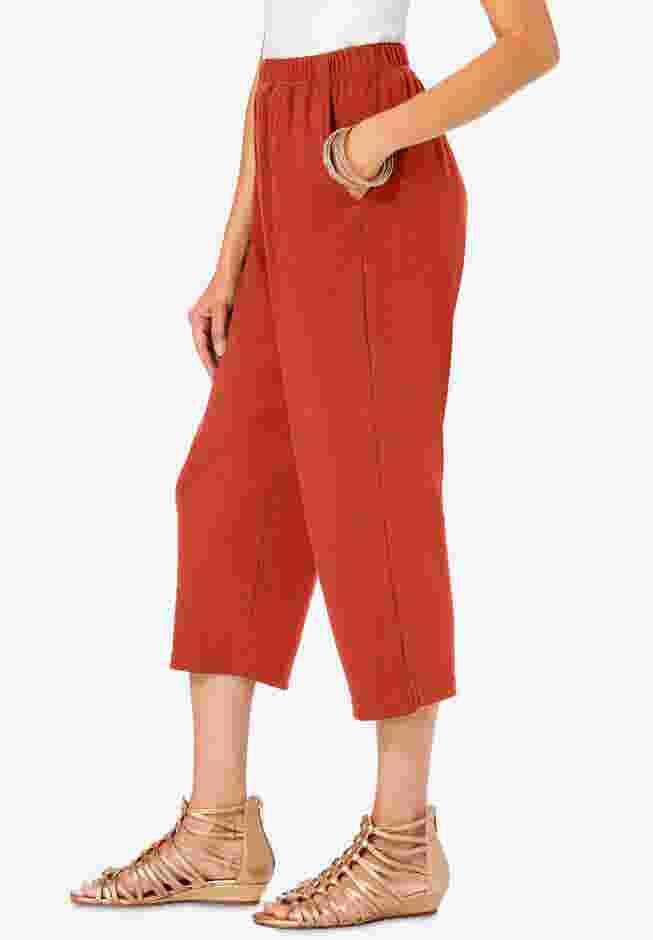 Plus Size Soft Knit Pull-On Capri Pant image number 2