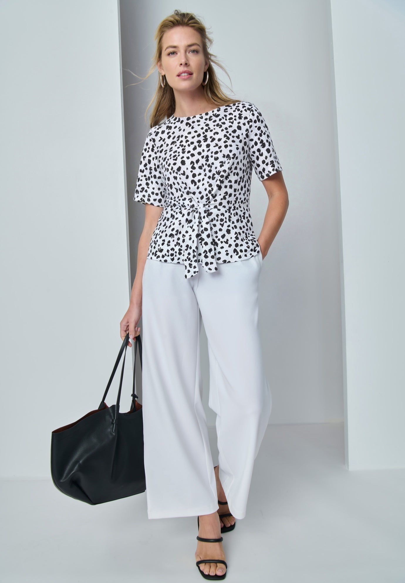 Stretch Crepe Tie Waist Top image number 3