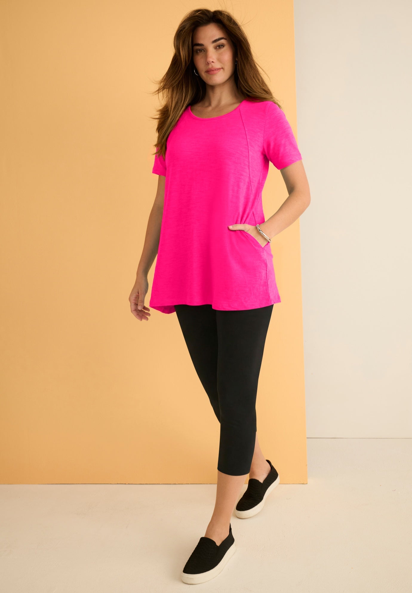 Plus Size Scoopneck Short Sleeve Pocket Tunic image number 0