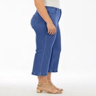 Plus Size Classic Stretch High-Rise Kick-Flare Cropped Jean image number null