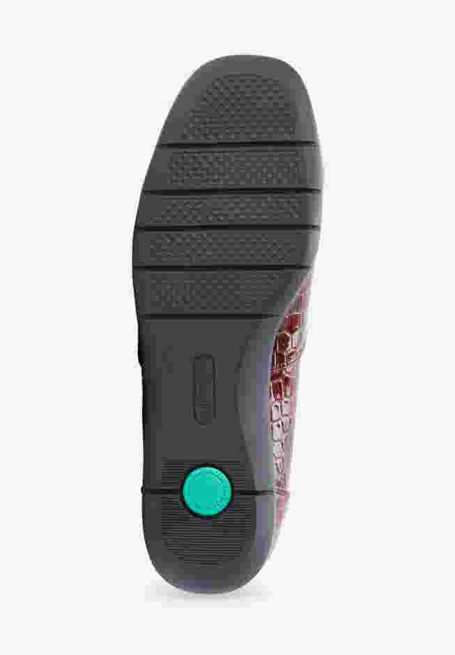 The Leisa Slip On Flat image number 2