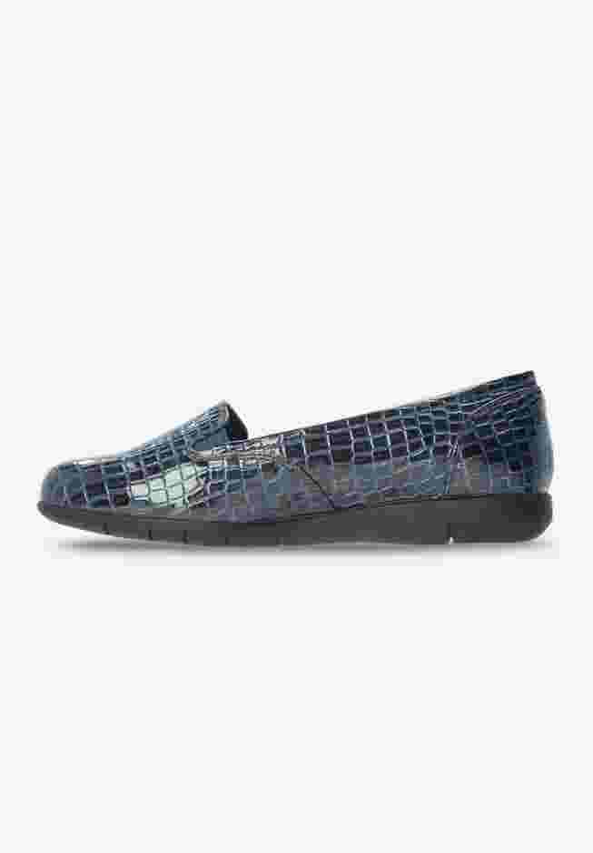 The Leisa Slip On Flat image number 3