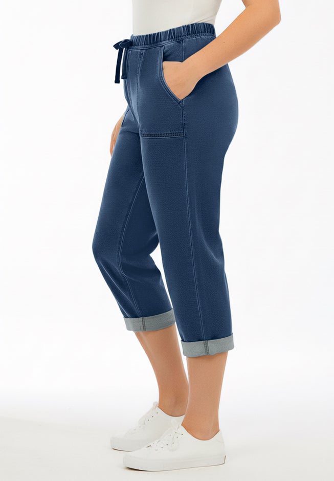 Plus Size Knit Denim Pull-On Cuffed Capri Jean image number 2