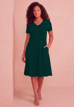 Plus Size Stretch Knit Pocket Swing Dress
