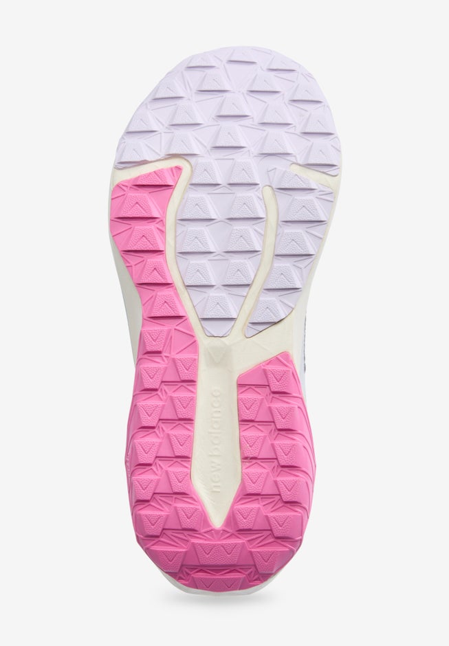 The DynaSoft Nitrel v6 Trail Sneaker image number 2