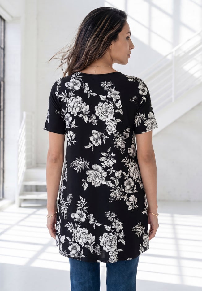 Ultra Drape V Neck Short-Sleeve Swing Tunic image number 1