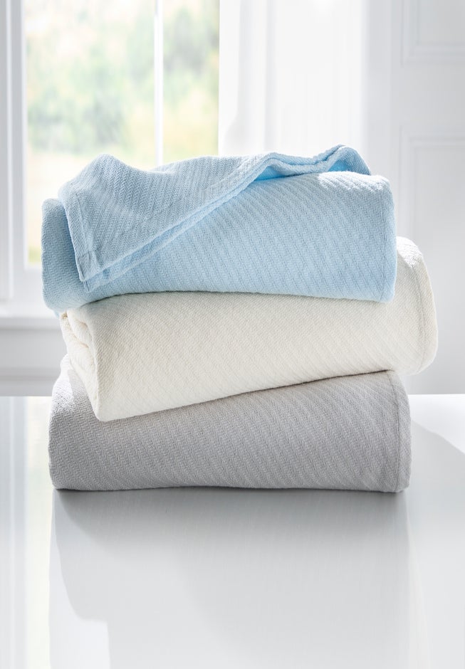 Organic Cotton Herringbone Blanket image number 1