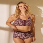 Comfort Choice&reg; Front-Close Wireless Bra image number null
