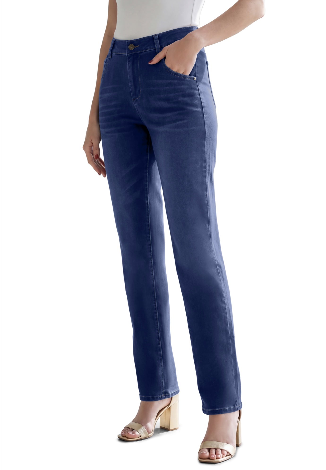 Plus Size 360&ordm; Stretch 5-Pocket Straight-Leg Pull-On Jean image number 0