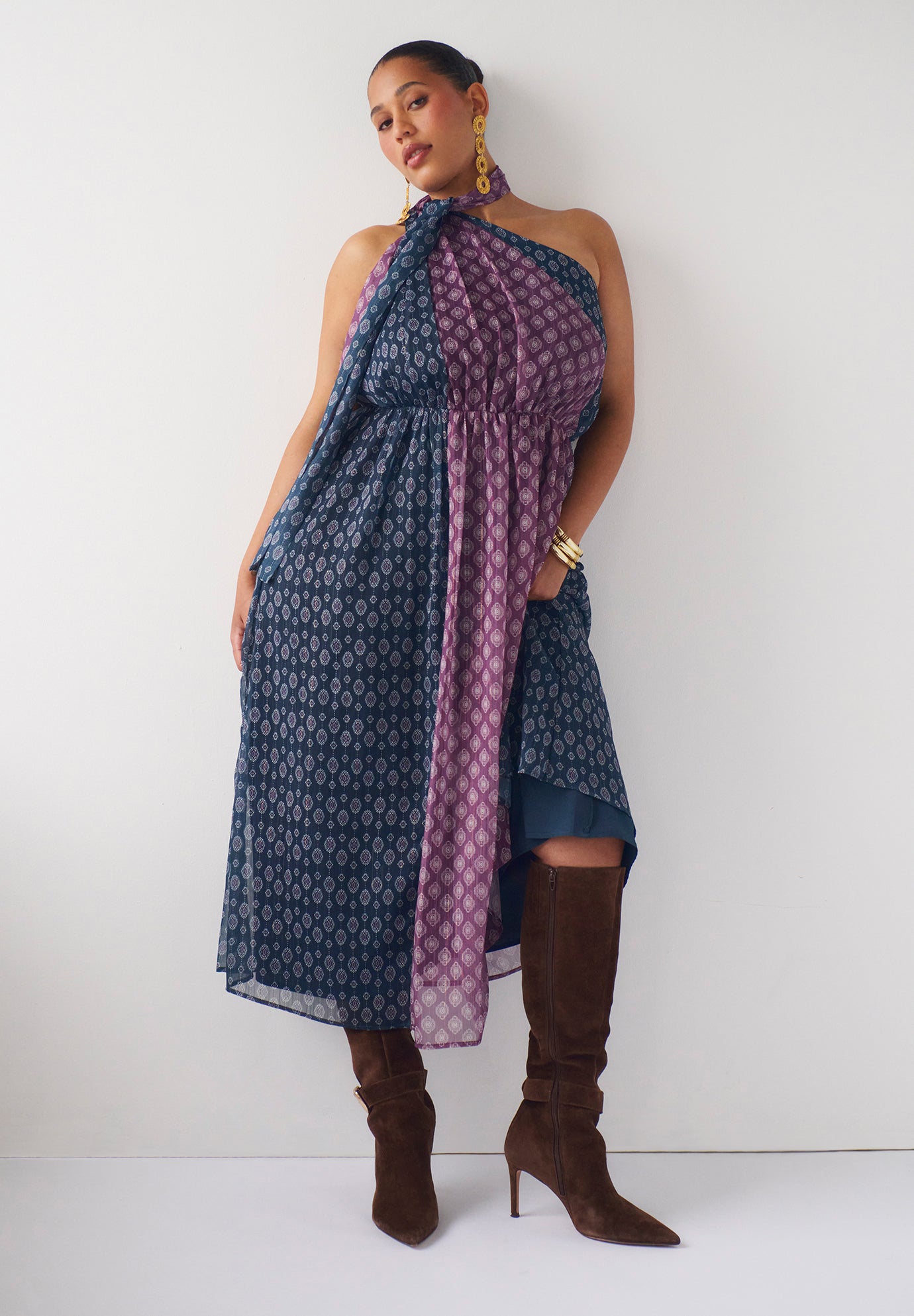 One-Shoulder Chiffon Maxi Dress With Neck Tie image number 3