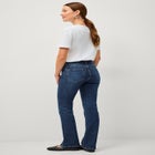 Mid-Rise Comfort Stretch 5-Pocket Bootcut Jeans image number 1