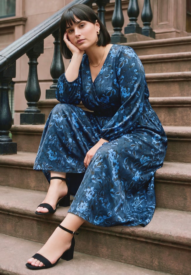 Adia Velvet Maxi Dress image number 3