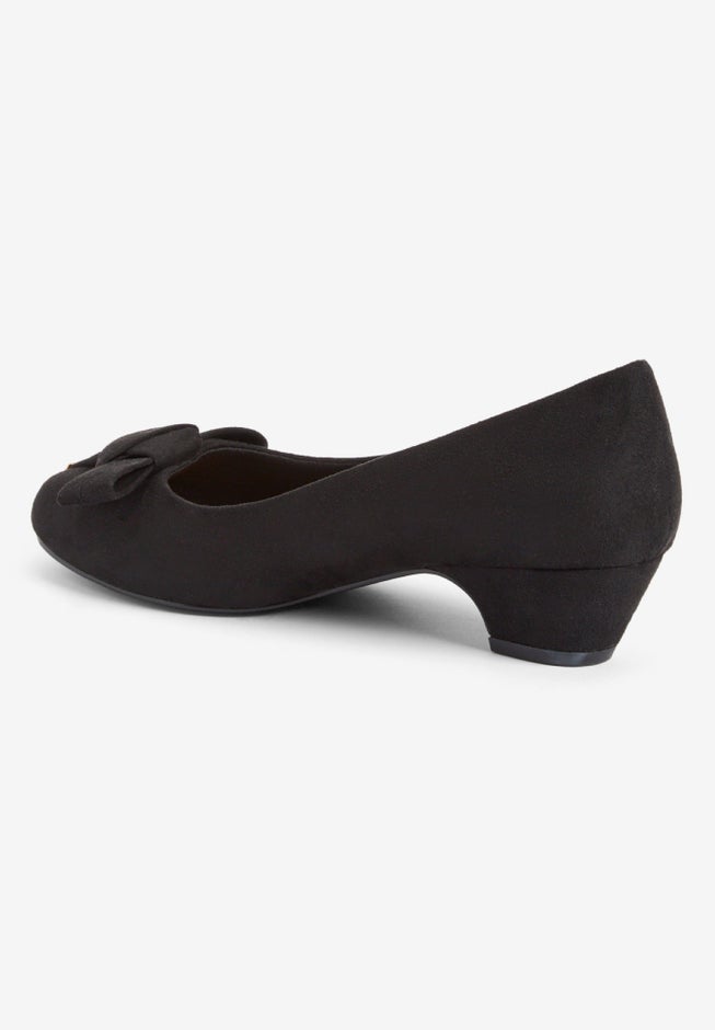 The Flynn Slip On Pump image number 1